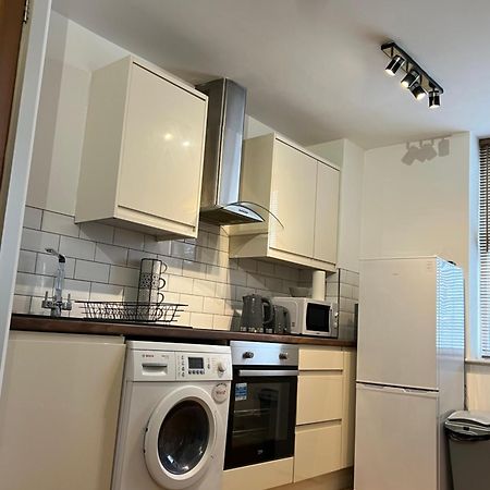Cairo Street Ground Floor Apartment วอร์ริงตัน ภายนอก รูปภาพ